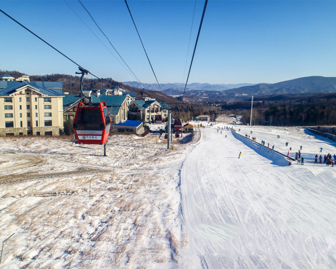 冬天就该去滑雪，国内8大高颜值滑雪胜地推荐